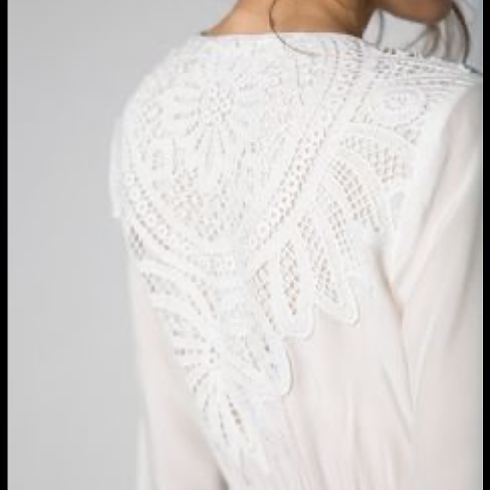 Stone Cold Fox White Silk Helena Robe - Picture 4 of 8